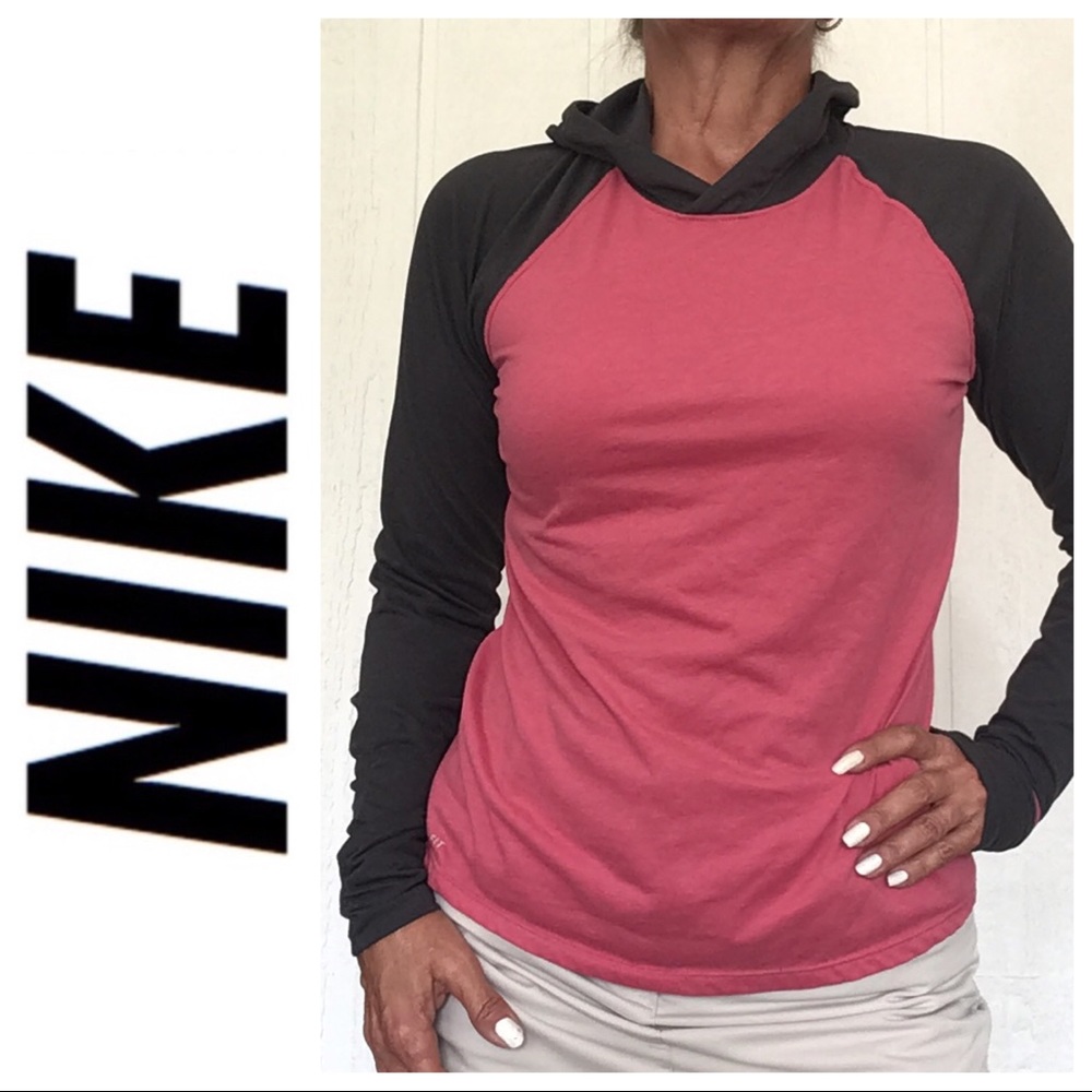NIKE DRI FIT RUNNING LONG SLEEVE SCUBA HOOD TOP M
